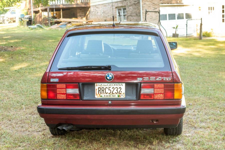  BMW 324td Touring (E30) 1991 года  (NA) (фото 3 из 94)